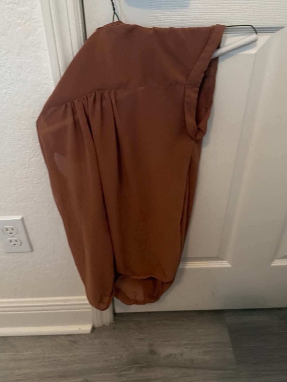 Sleeveless Midi Dress in Rust Brown